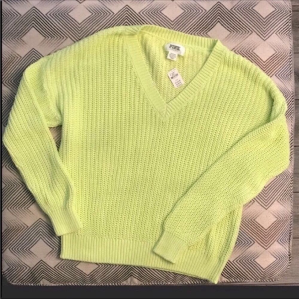 Pink Victoria’s Secret BOYFRIEND V-NECK SWEATER